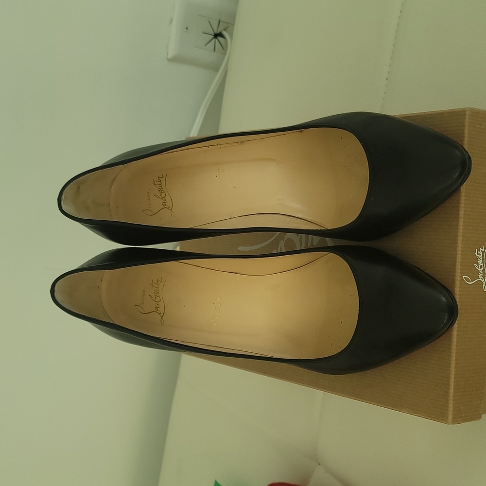 Christian Louboutin - Eloise 85 includes dustbag and extra taps